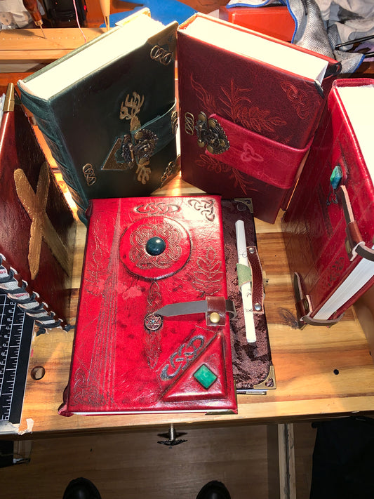 Custom Journal 200 pg