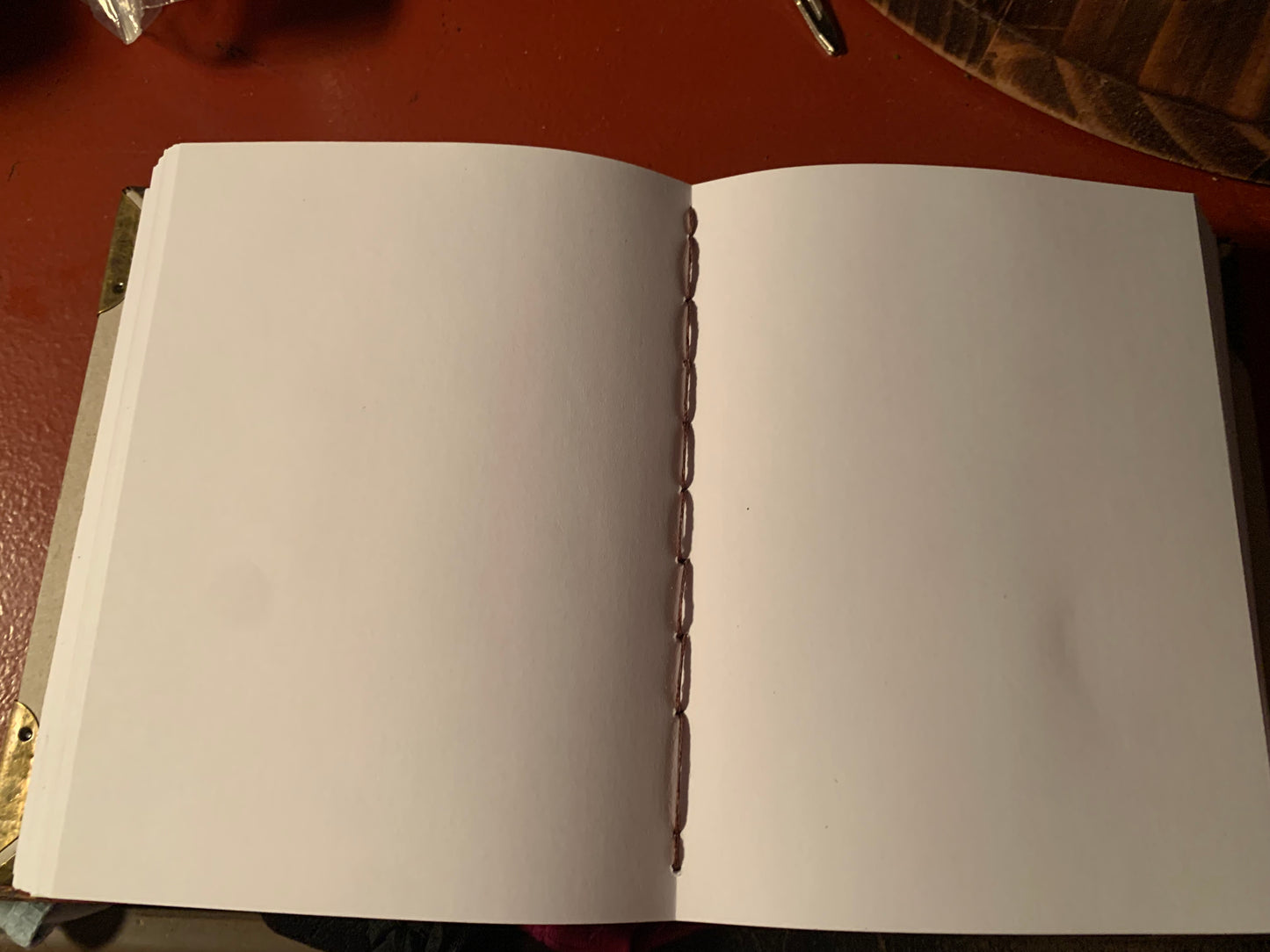 Handcrafted Nature Themed Leather Journal – 400 Pages