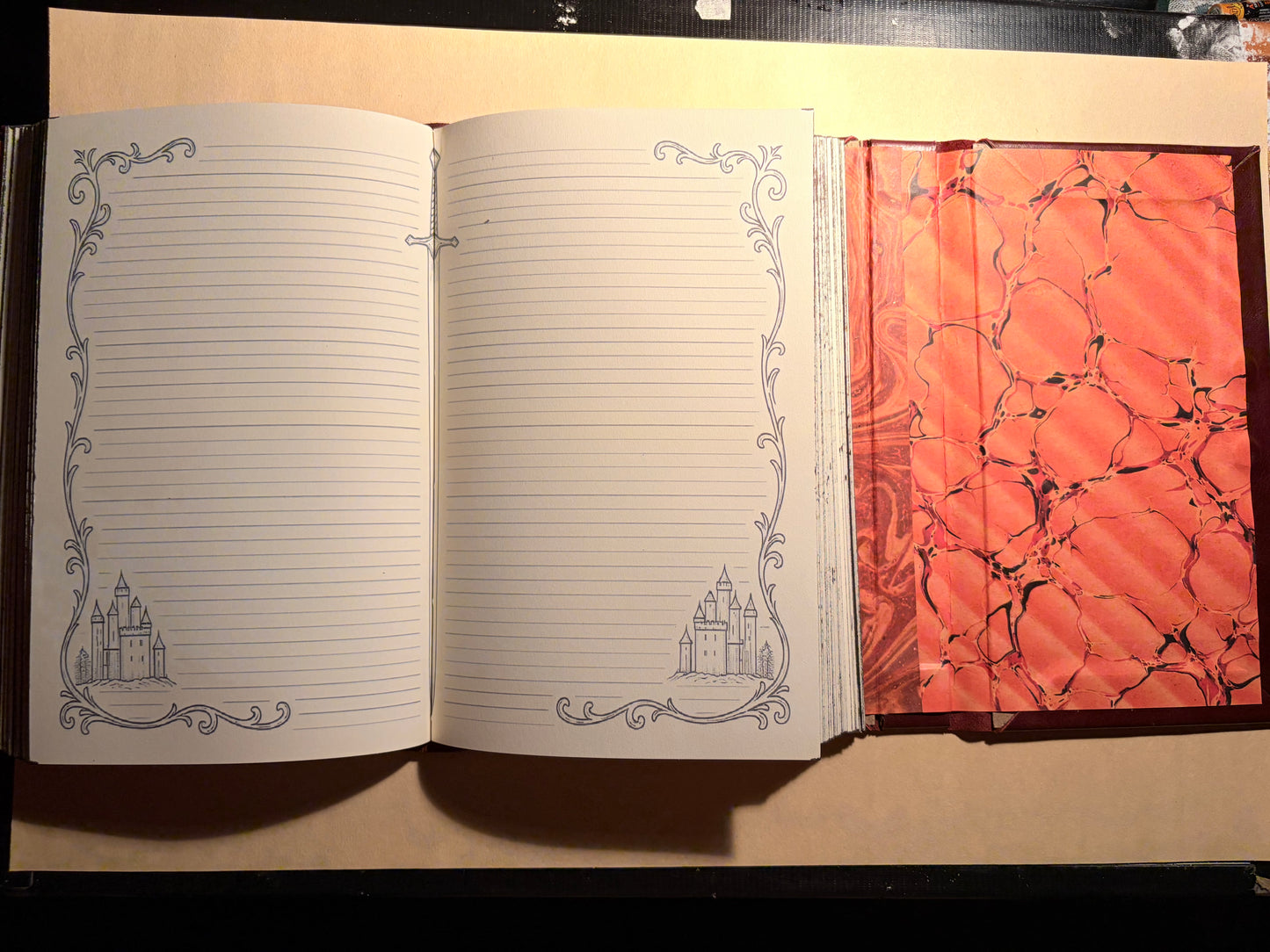 Wine red nat. Leather trifold journal 400pages
